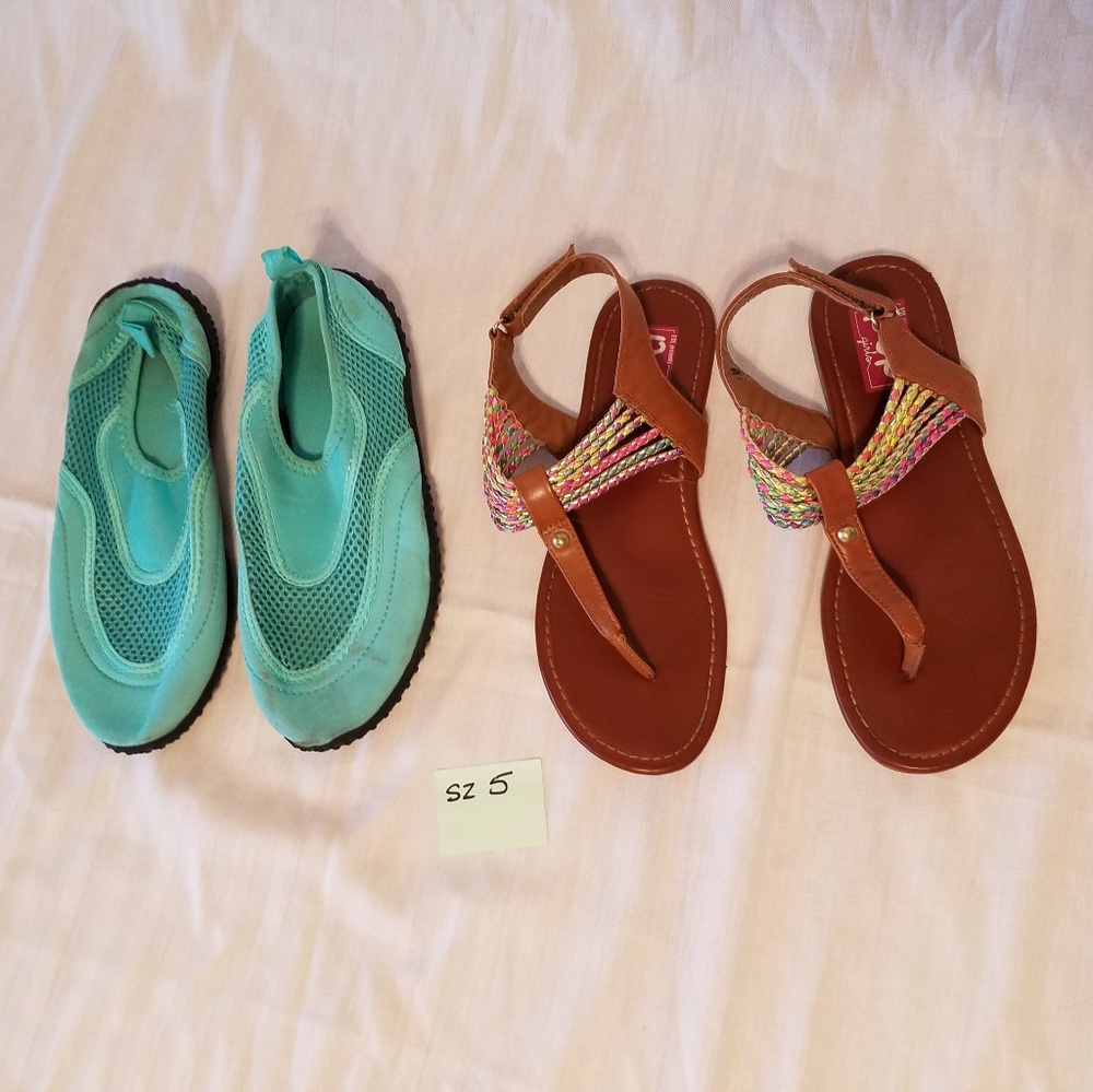 Kids sandals and water shoes size 5